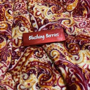 Blushing Berries Dose of Colors Eyeshadow Palette